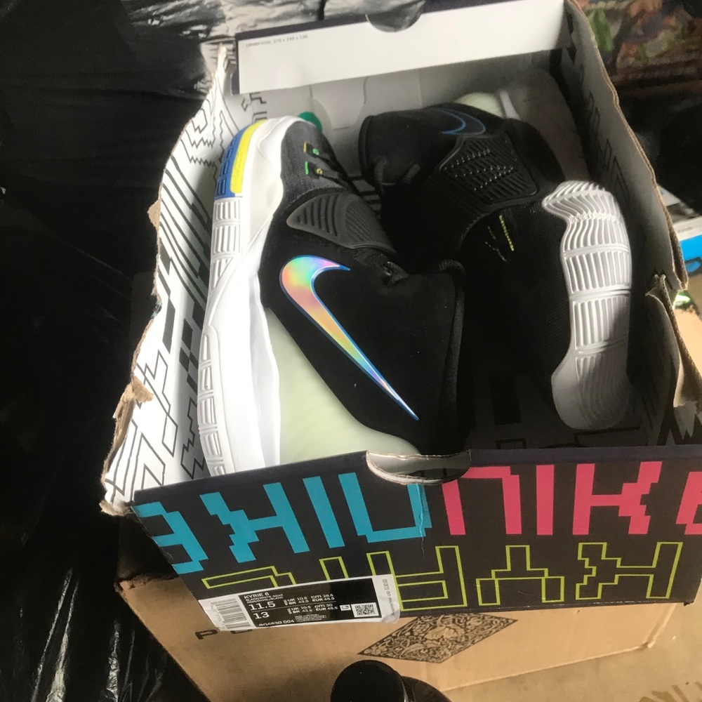 Kyrie 6